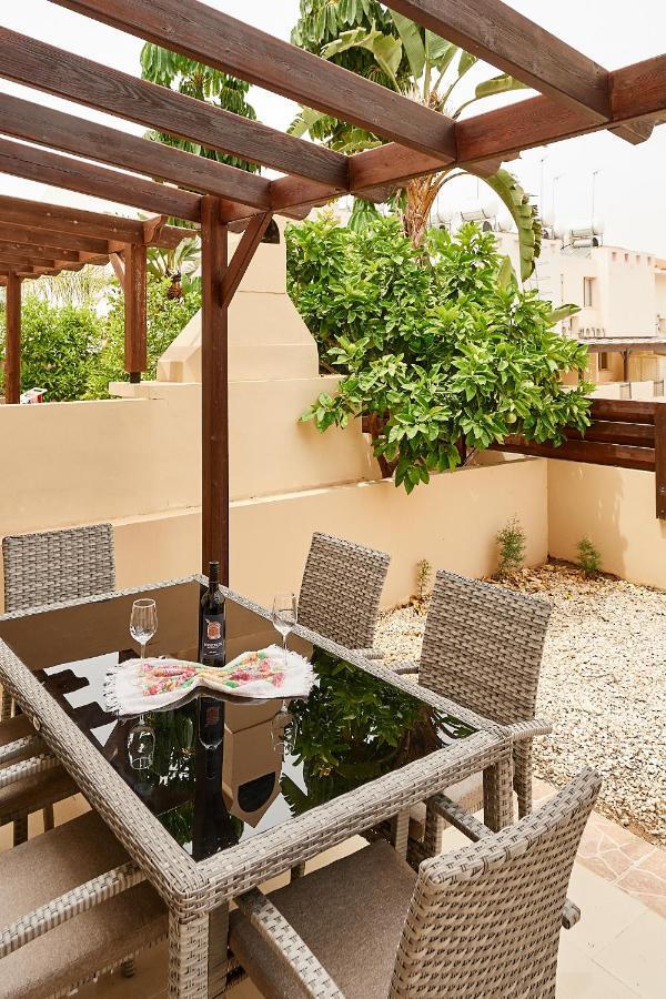 Kyklades Angie Resort Protaras Exteriör bild