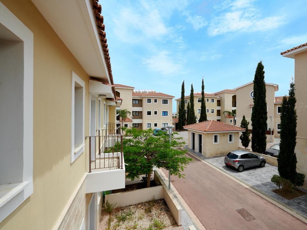 Kyklades Angie Resort Protaras Exteriör bild