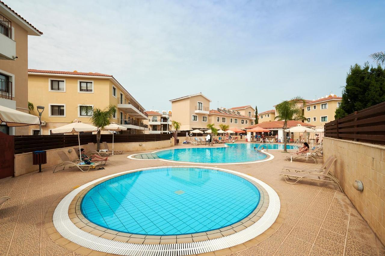 Kyklades Angie Resort Protaras Exteriör bild